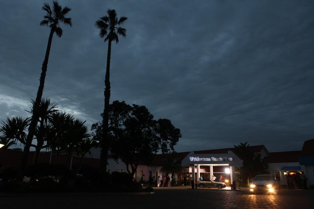 Wilderness Beach Hotel Exterior photo