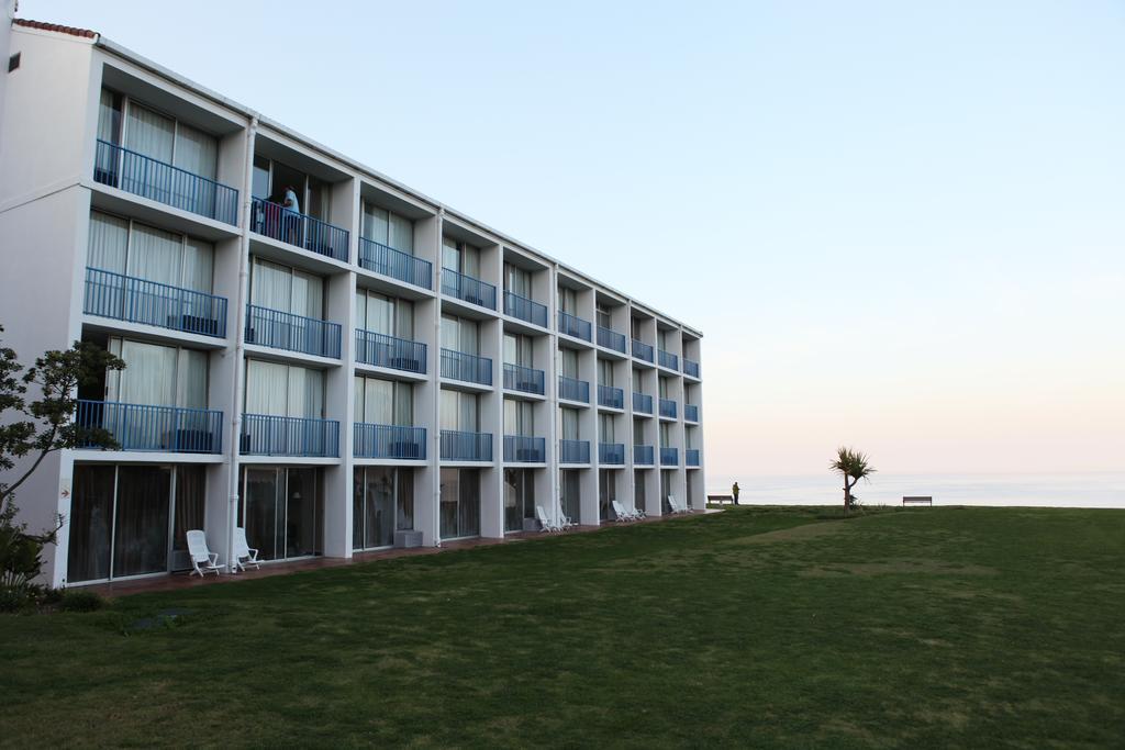 Wilderness Beach Hotel Exterior photo