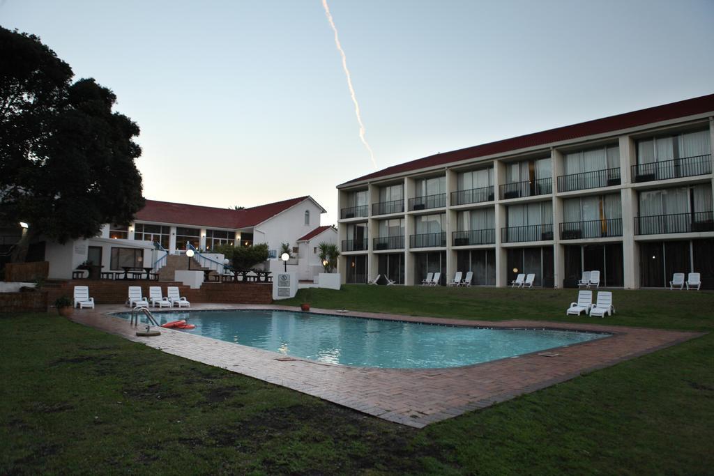 Wilderness Beach Hotel Exterior photo