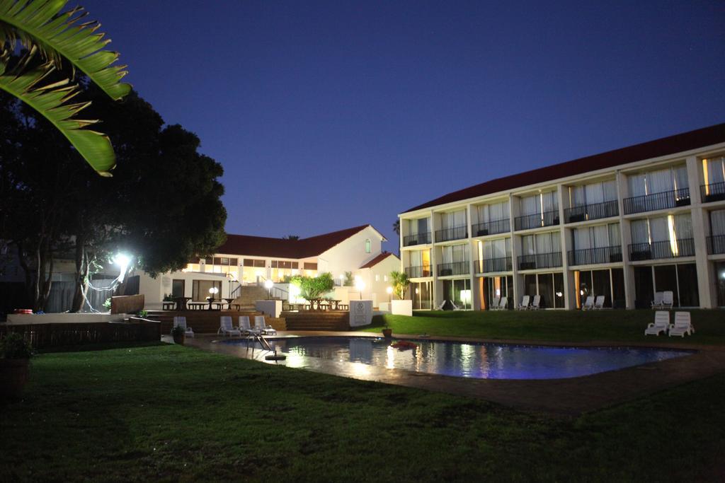 Wilderness Beach Hotel Exterior photo