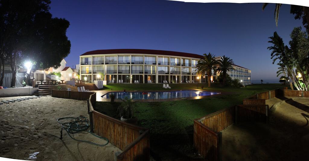 Wilderness Beach Hotel Exterior photo