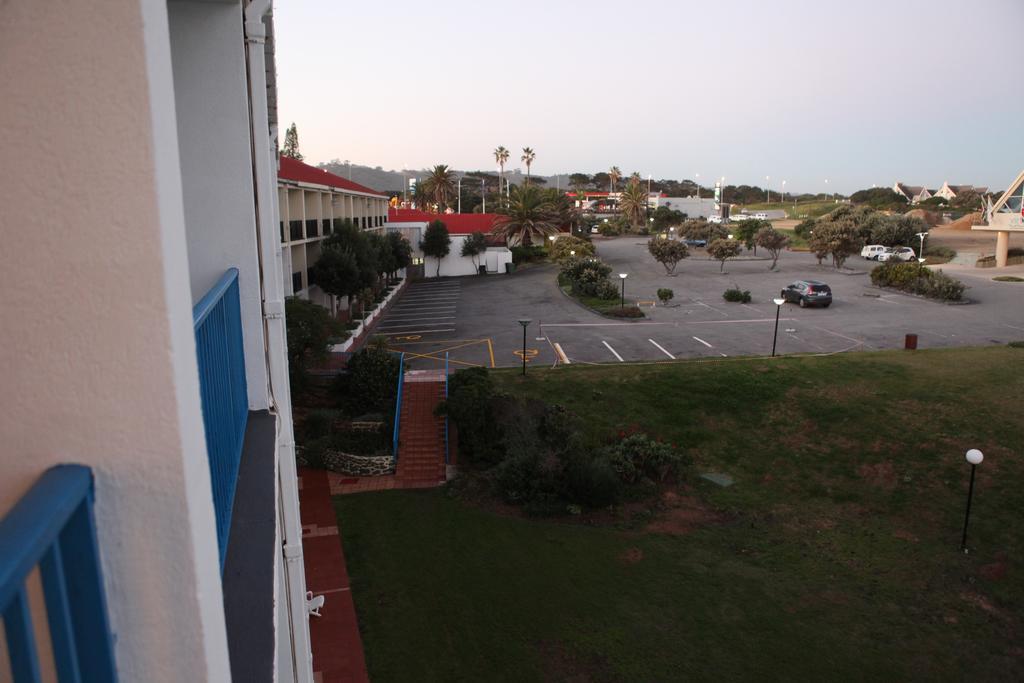 Wilderness Beach Hotel Exterior photo