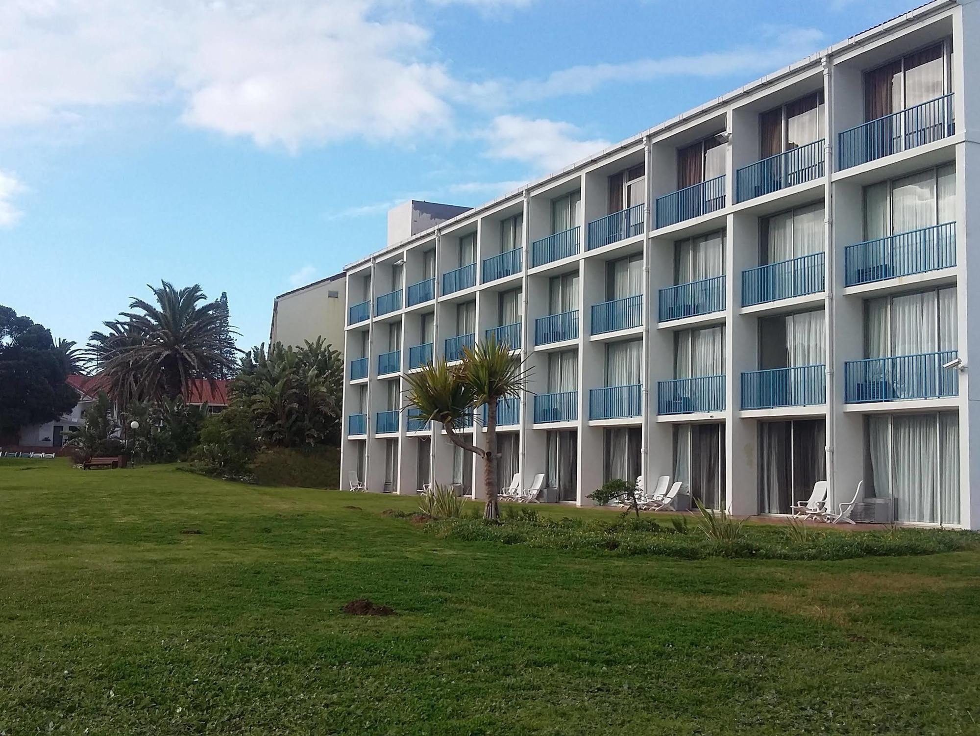 Wilderness Beach Hotel Exterior photo